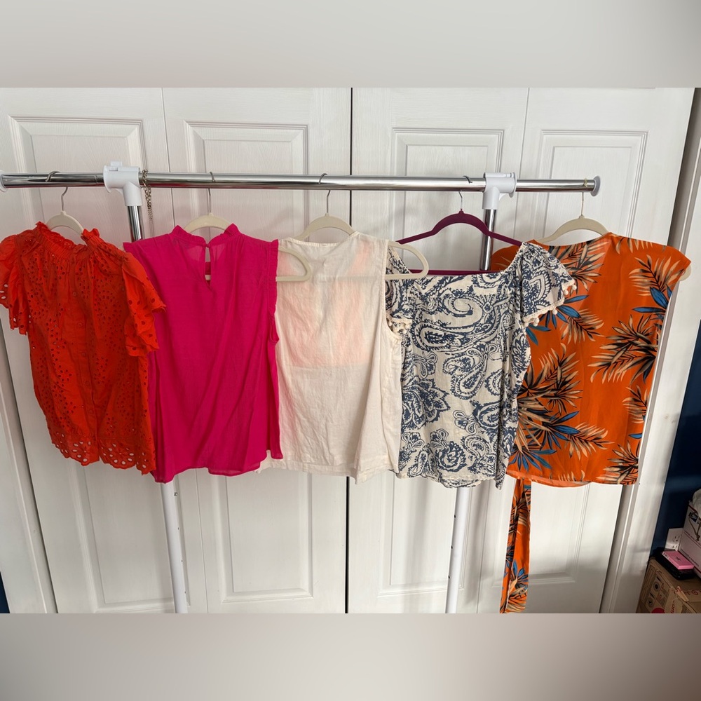 Size small 5 top bundle #1